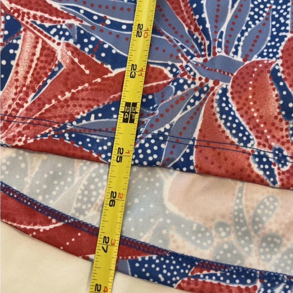 COLUMBIA | Red & Blue Floral Patterned PFG Omni-Shade Long Sleeve Shirt Size L - Picture 8 of 9